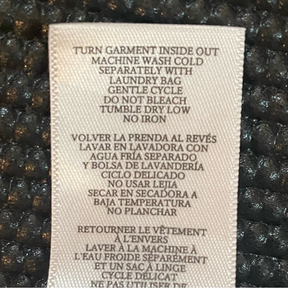 Rails Magnolia Cameo Print Black & White Button F… - image 7